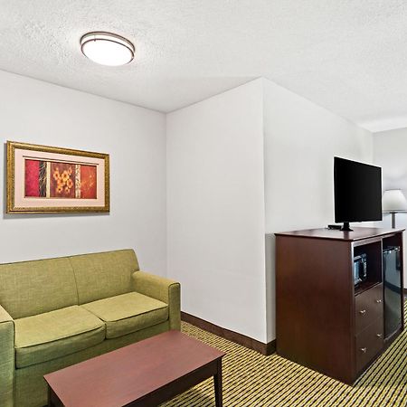 Quality Inn Dry Ridge Bagian luar foto