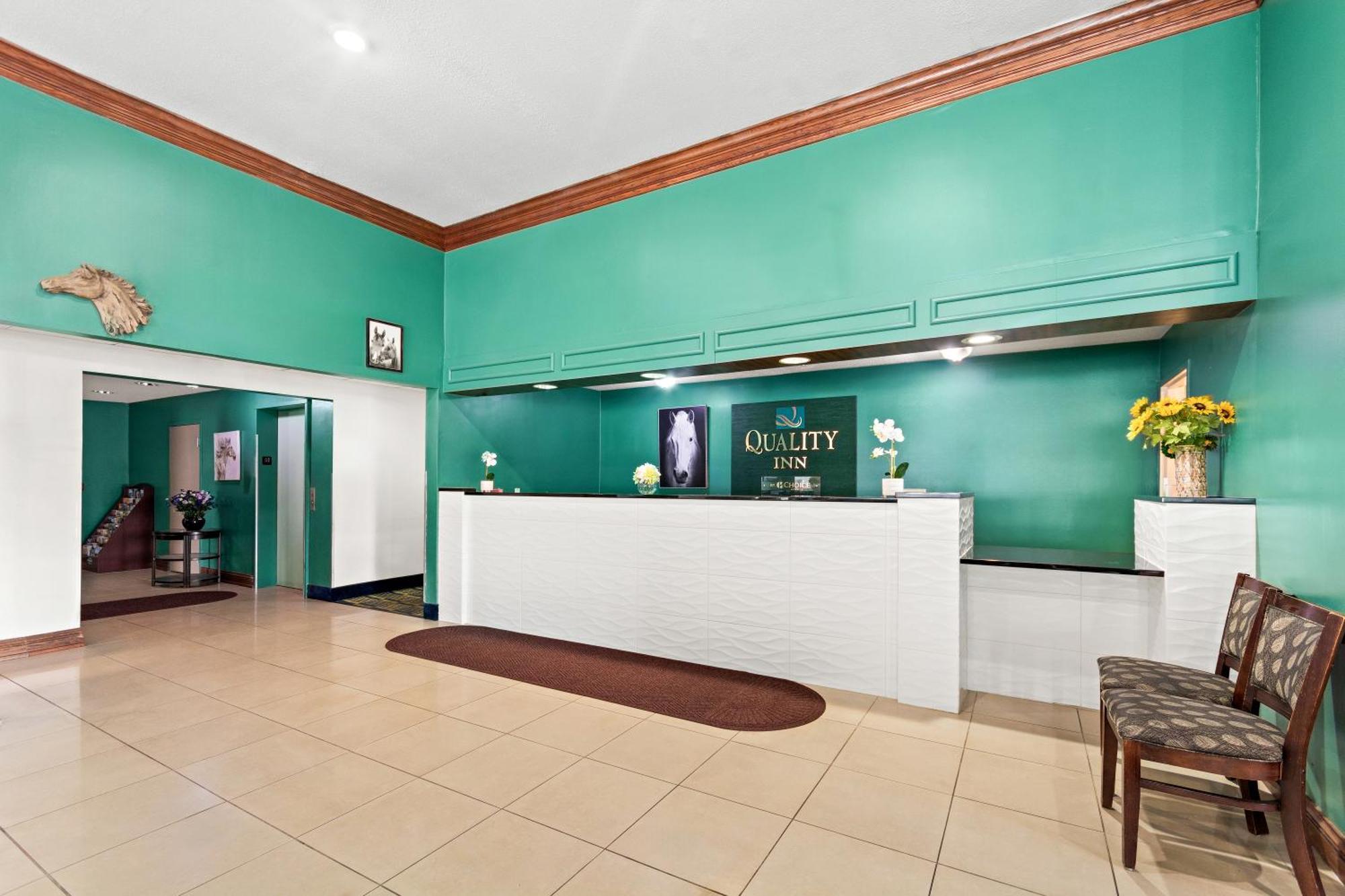 Quality Inn Dry Ridge Bagian luar foto