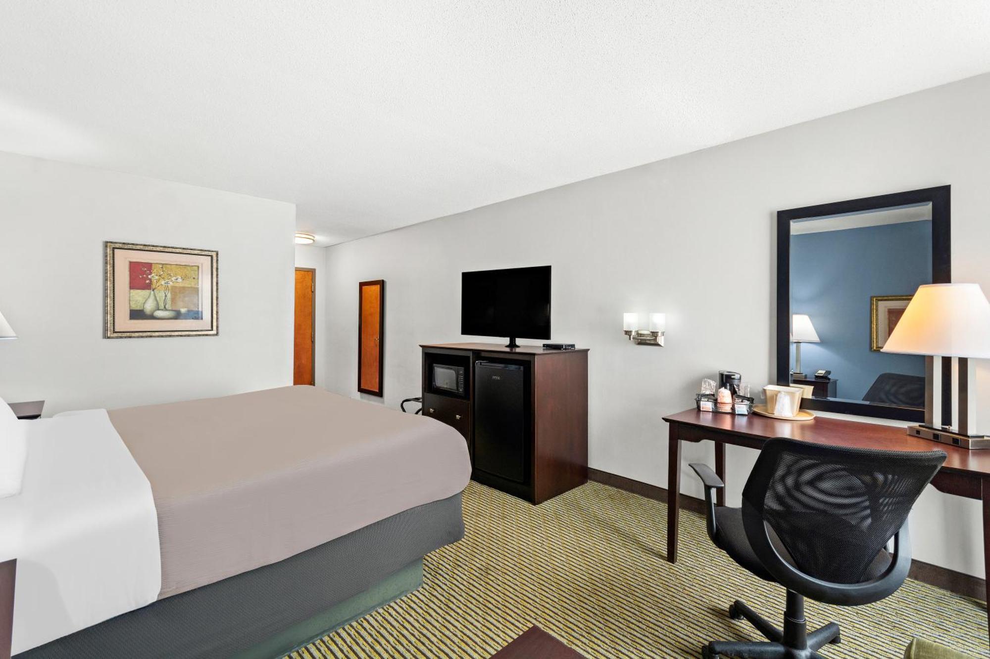 Quality Inn Dry Ridge Bagian luar foto